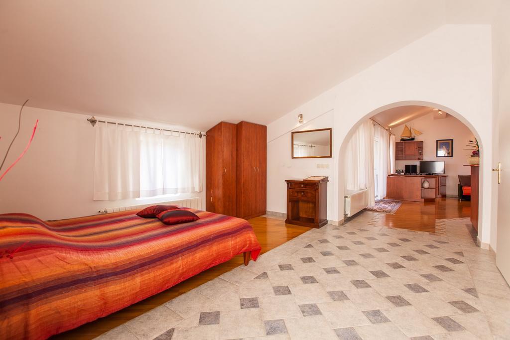 Apartment Zanic Novi Vinodolski Exterior foto